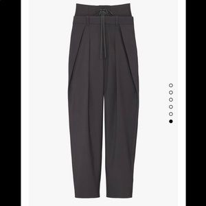 Zara pants with darts, limited edition A/W2020